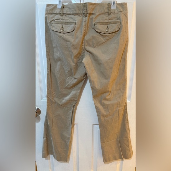 American Eagle Outfitters Tan VTG Y2K Chinos Flare Low Rise Bella Swan - Picture 11 of 11